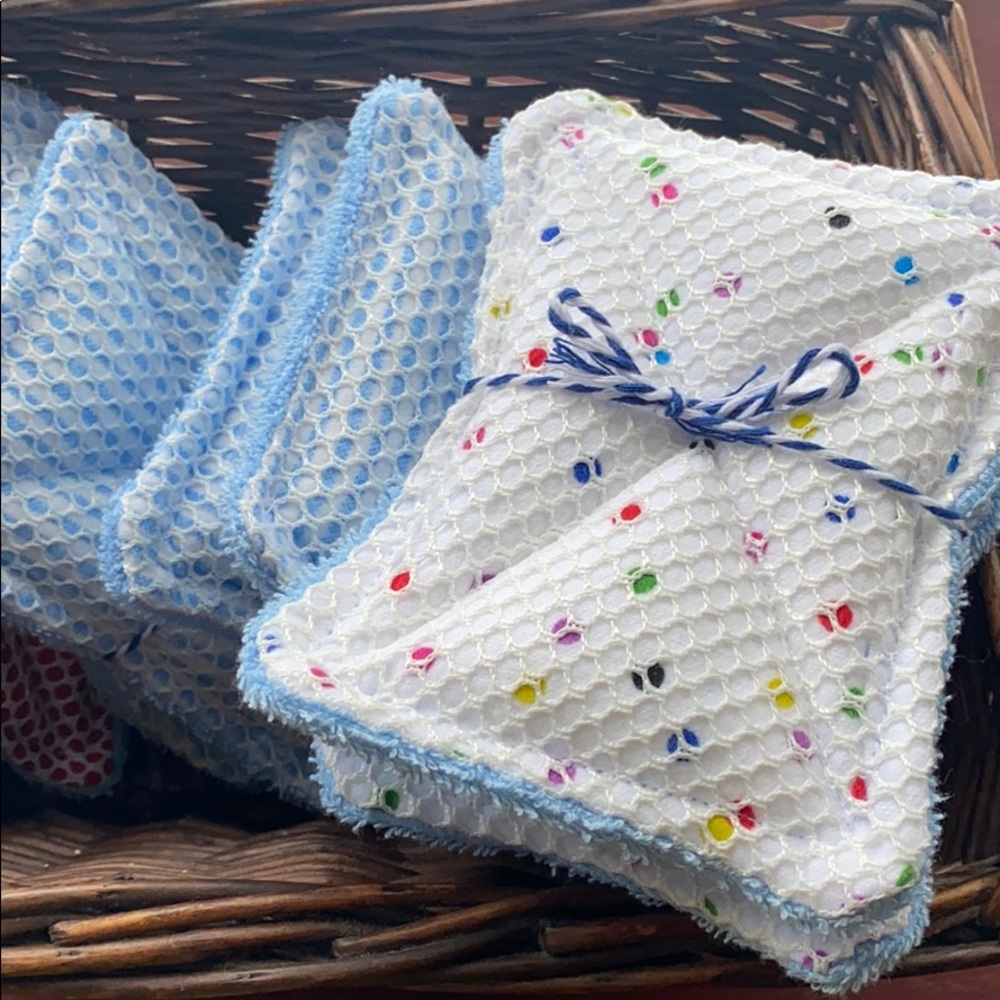 Handmade reusable sponges